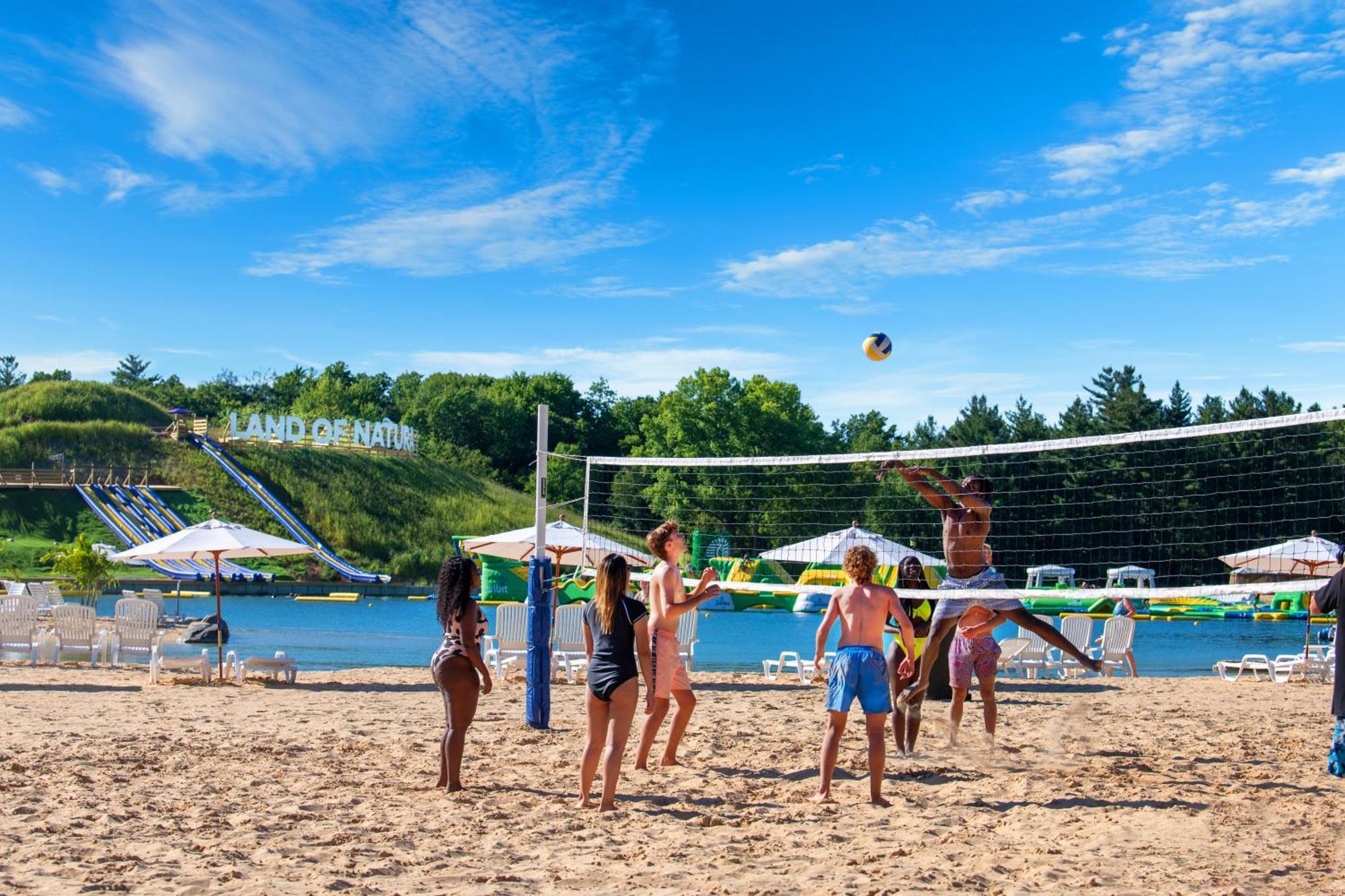 The Vue Boutique Hotel & Boathouse Wisconsin Dells Exterior photo