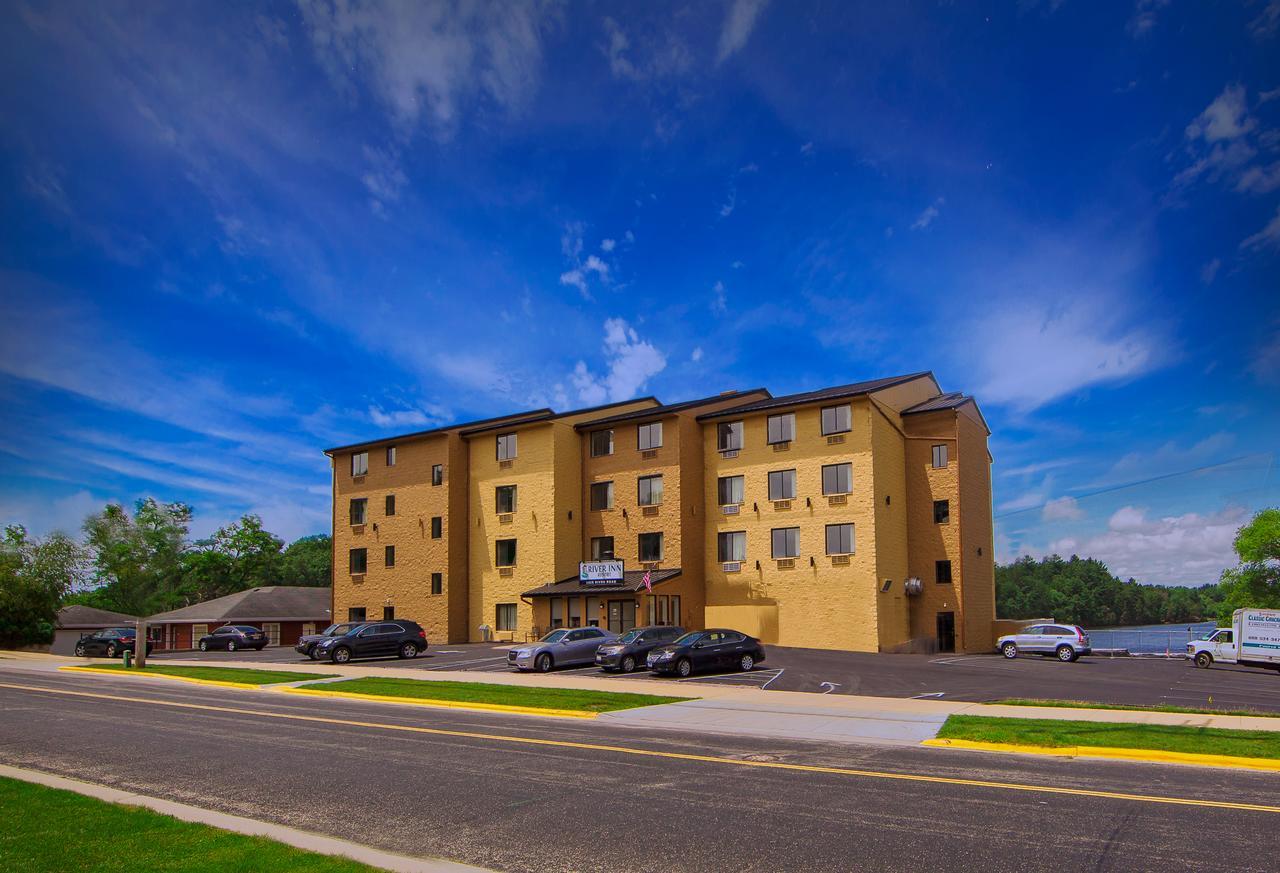 The Vue Boutique Hotel & Boathouse Wisconsin Dells Exterior photo