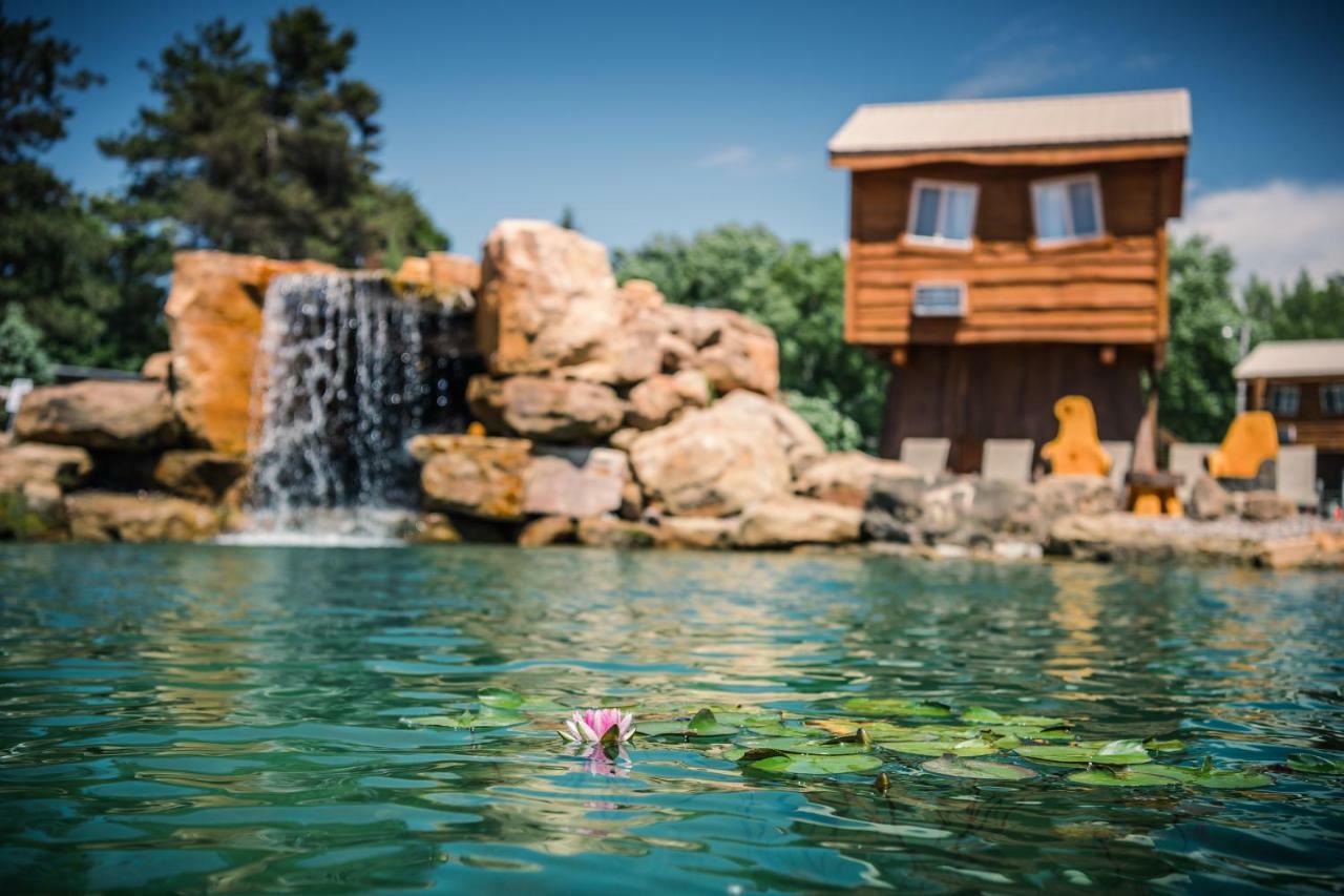 The Vue Boutique Hotel & Boathouse Wisconsin Dells Exterior photo